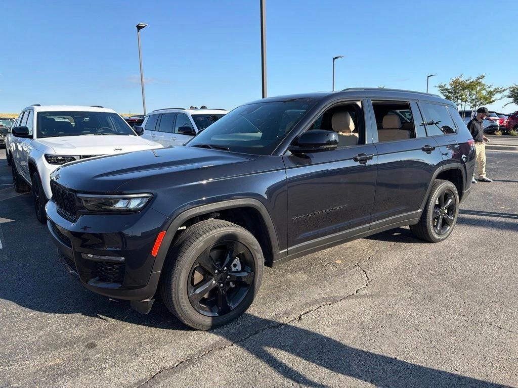 jeep grand cherokee l 2024 1C4RJKBG3R8564332 image jeep grand cherokee l 2024 1C4RJKBG3R8564332 image